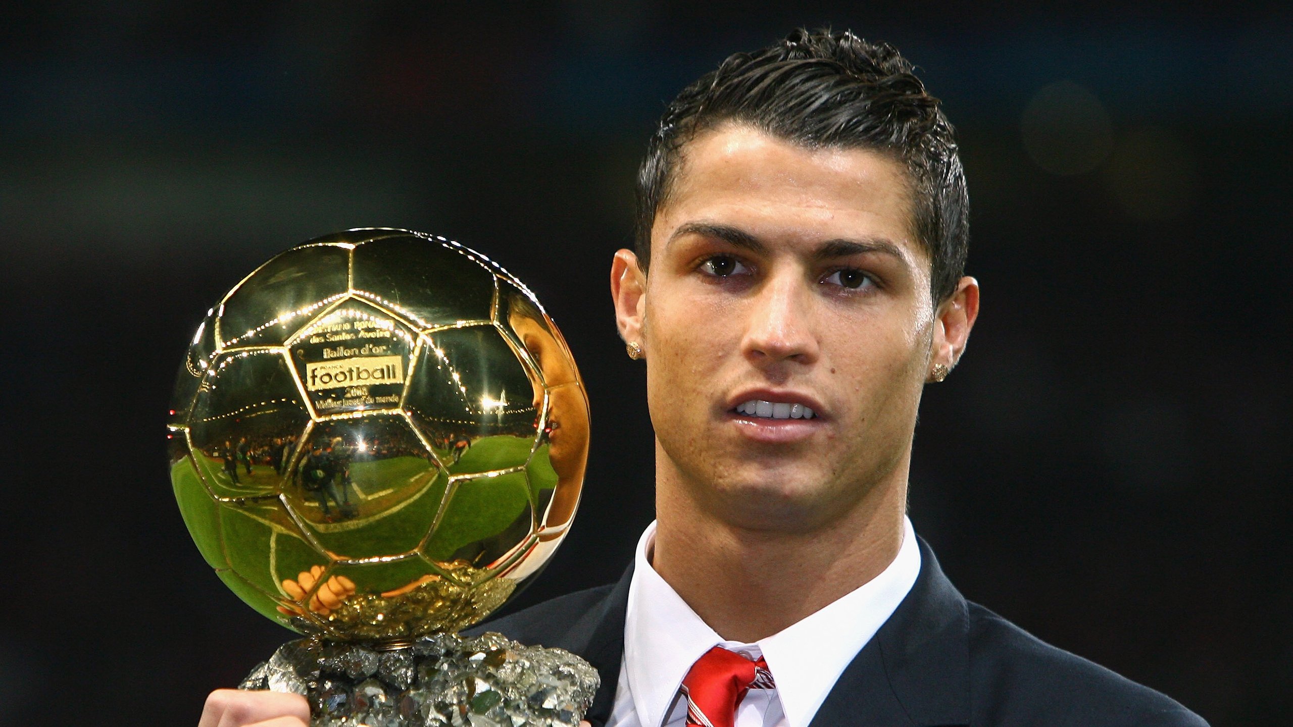 史上“最牛”逼抢:在集体防守中,蒂伊多次抢断成功,成为“球场霸主”!