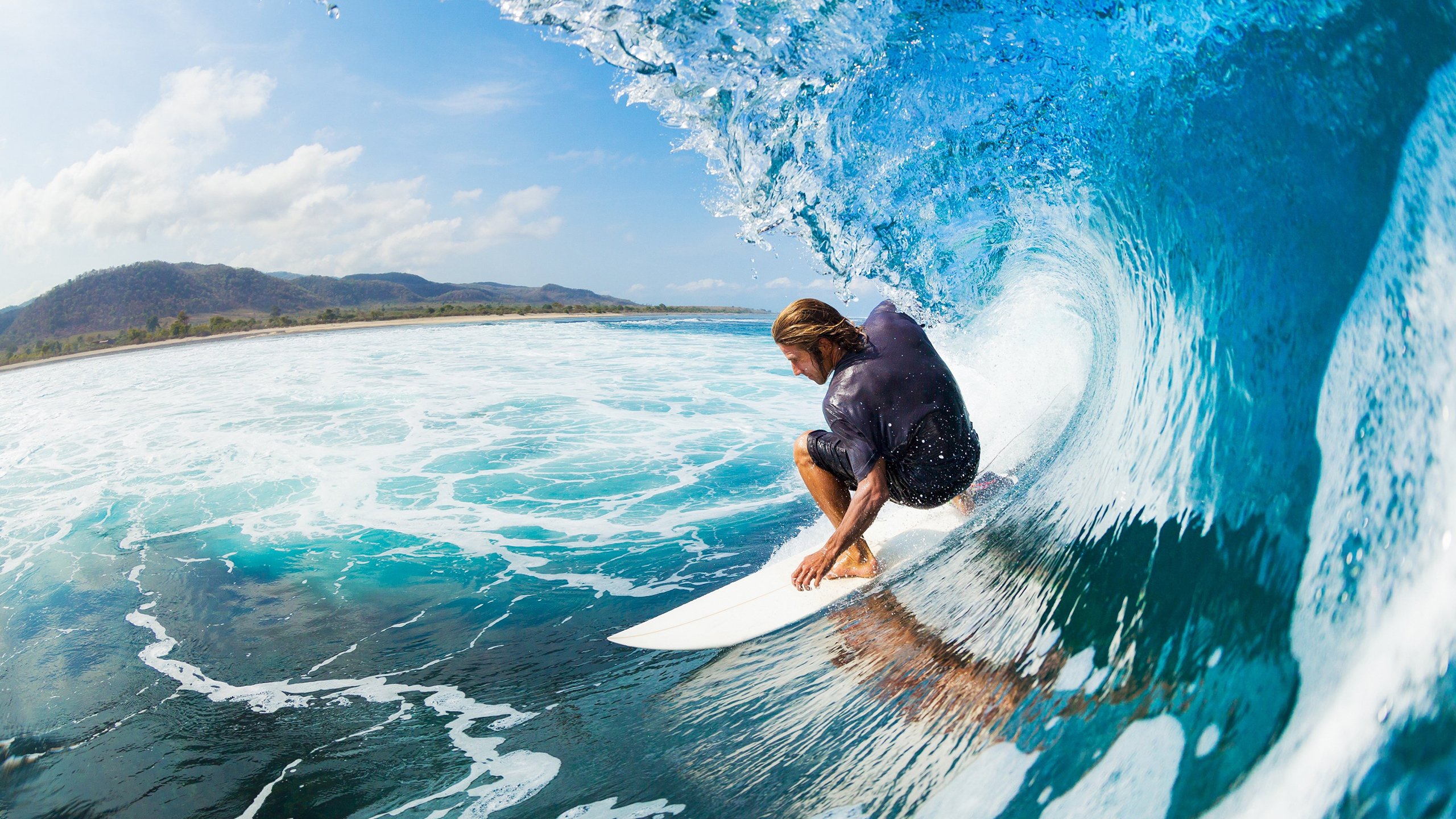 塞内加尔球员戴毛线帽上场，网友笑称“最保暖前锋”