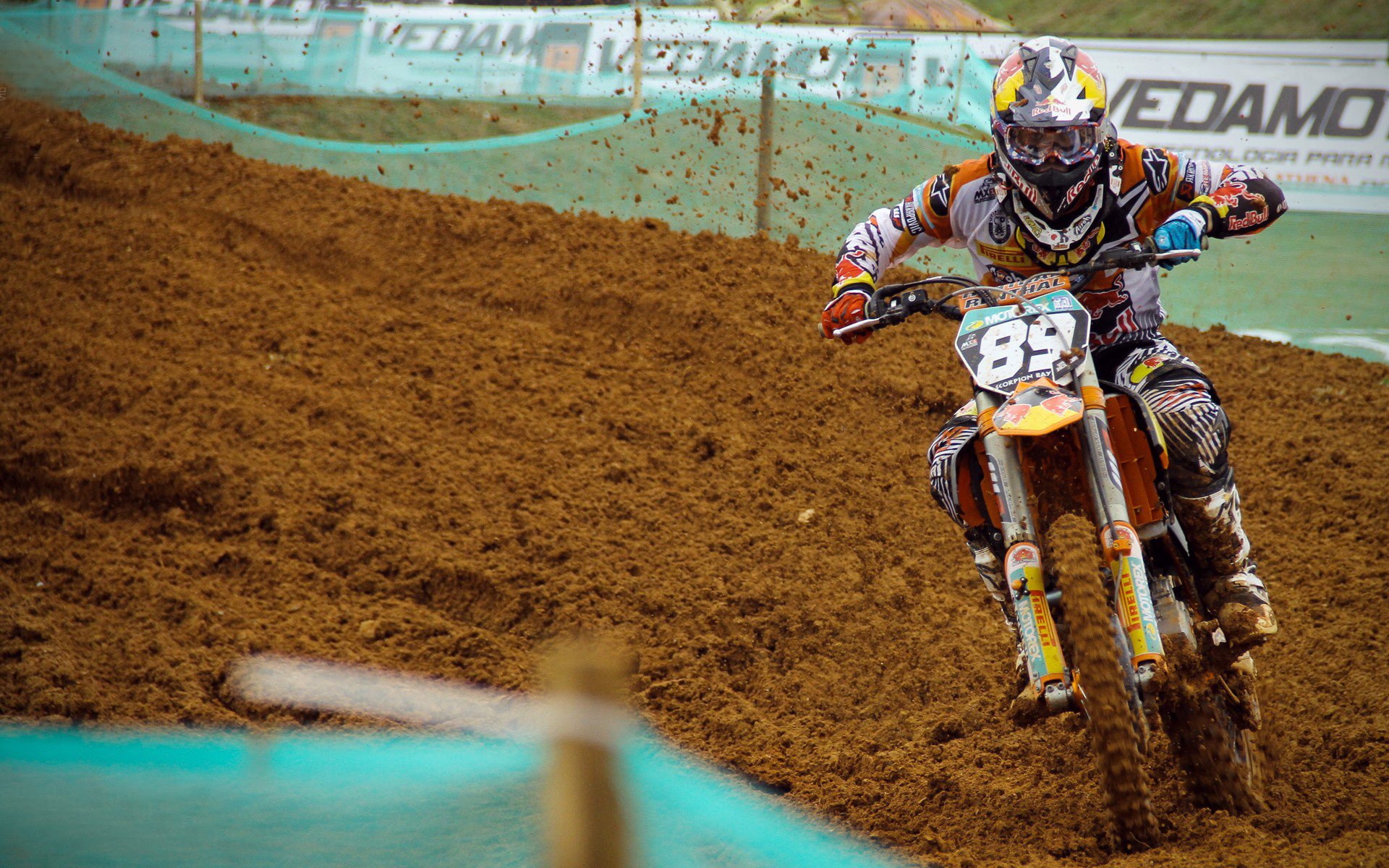 波鸿展开与柏林联合的激烈较量，胜率难测，波鸿vs帕德伯恩